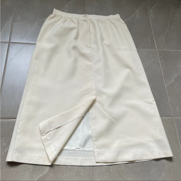 Handmade Cream Midi Skirt - Picture 5 of 8